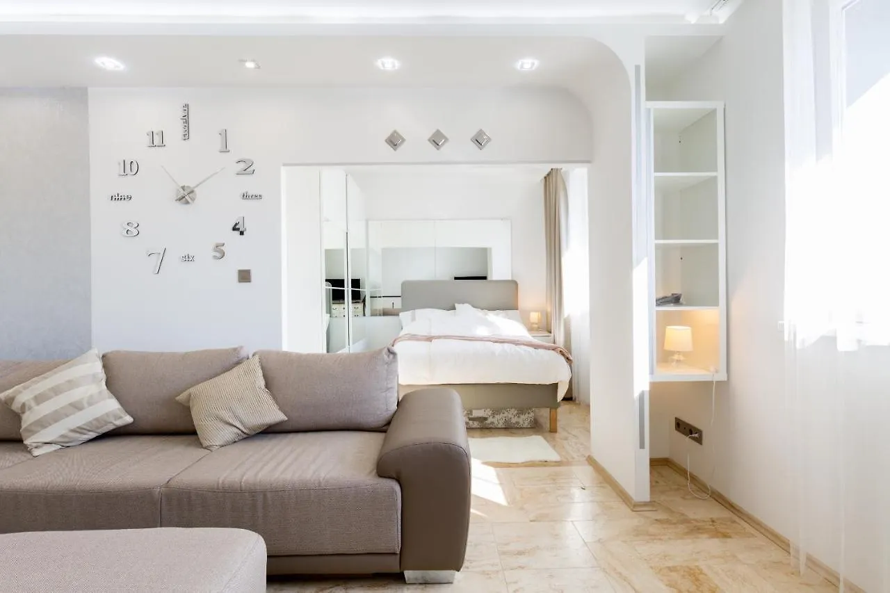 The Liberty Square Rooftop Apartment Budapest 0*,